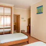 | Balcony & Ac Apartament