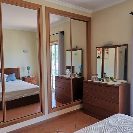 Balcony & Ac Apartamento