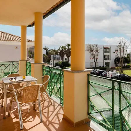 | Balcony & Ac * Αλμπουφέιρα