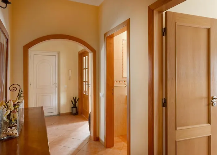 Apartment | Balcony & Ac