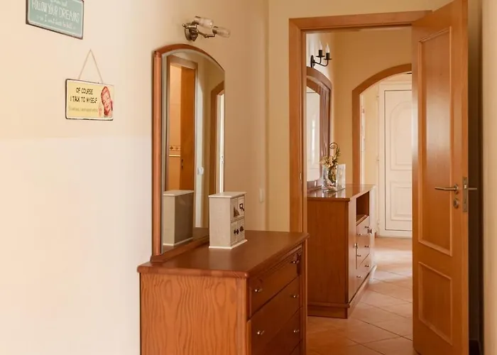 | Balcony & Ac Apartment Albufeira